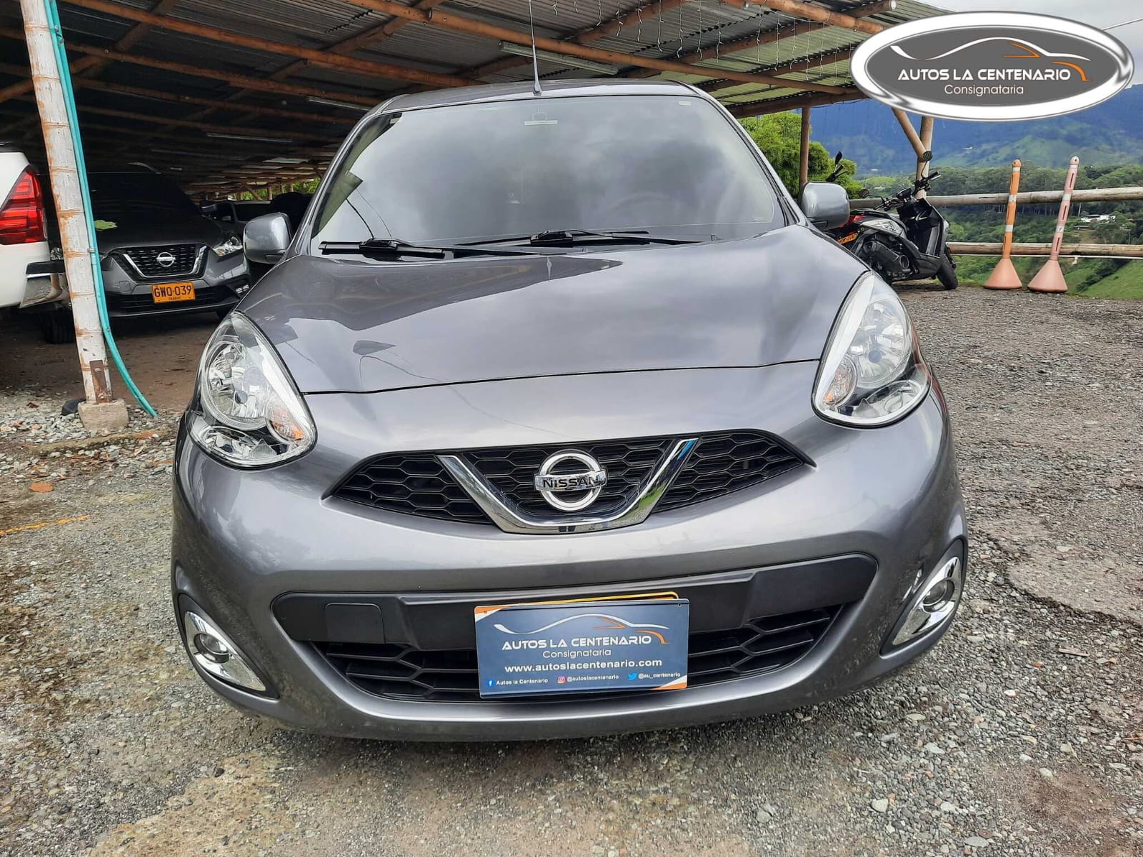 Nissan-MARCH AT